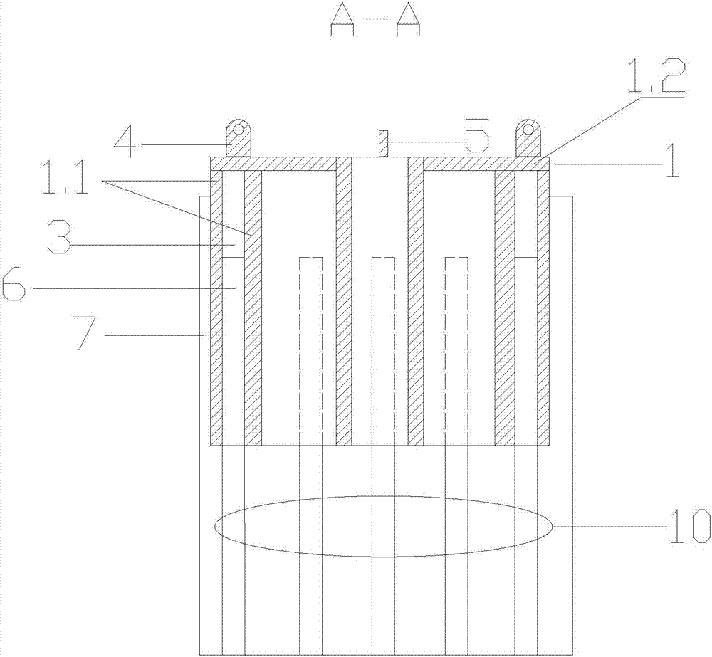 Explosion device of filling pile head and construction method thereof