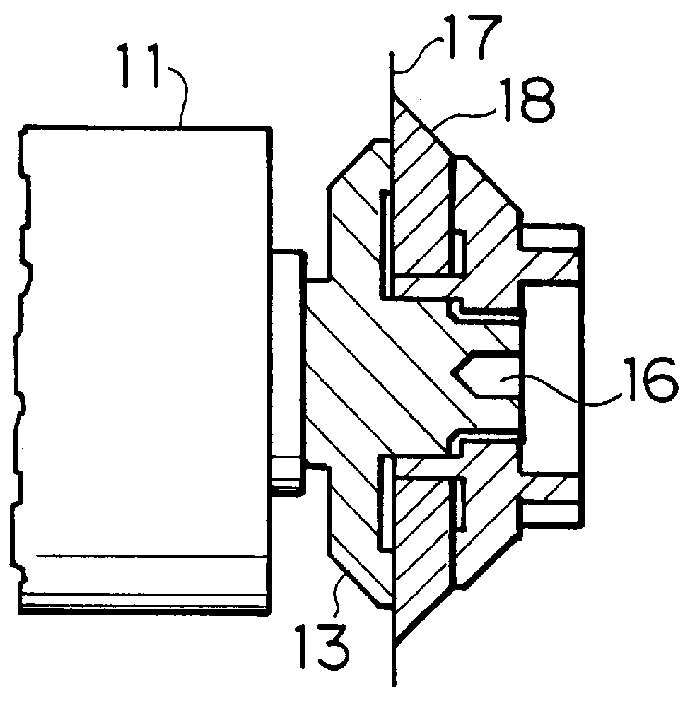 Automatic blade changing system