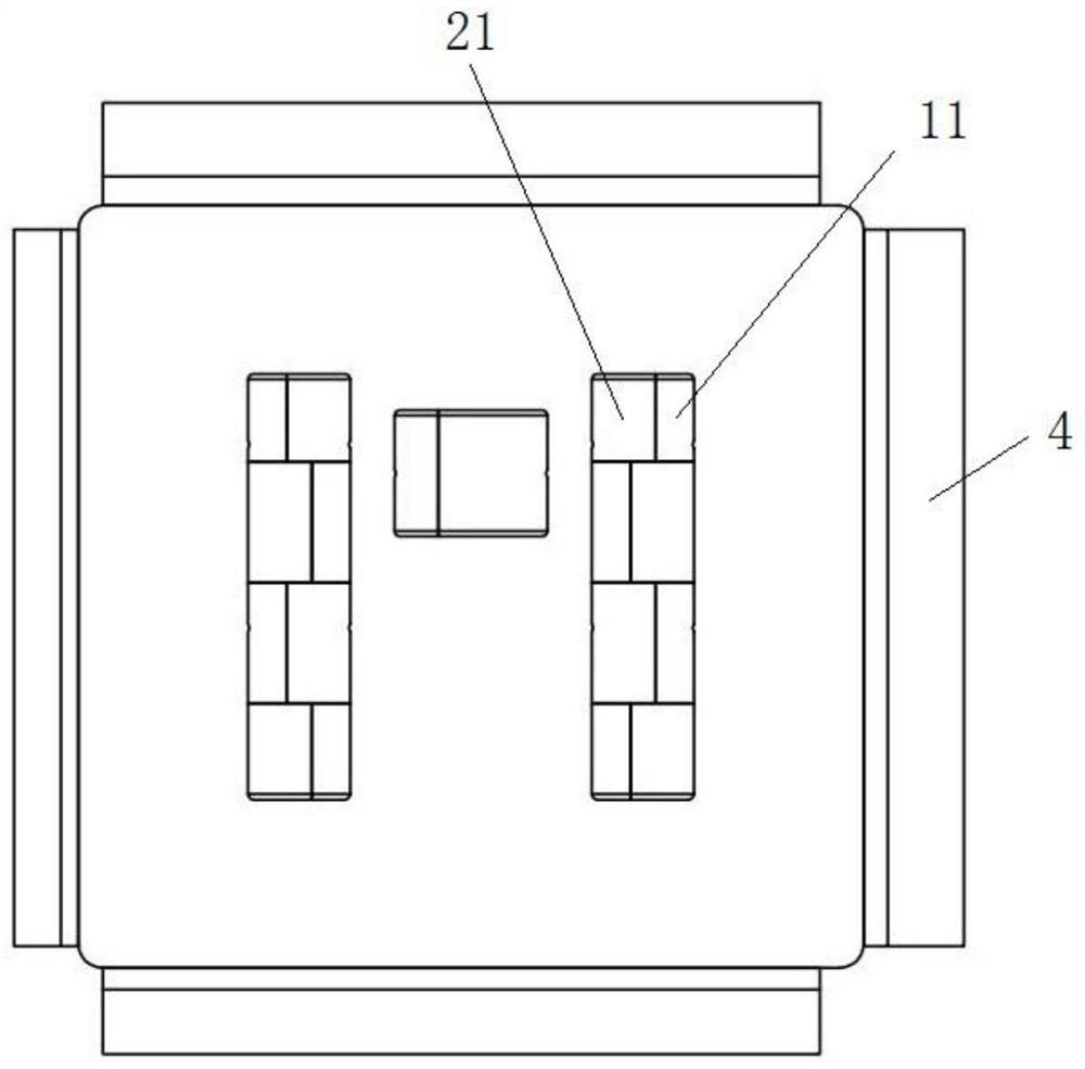 Multilayer composite packing box lining