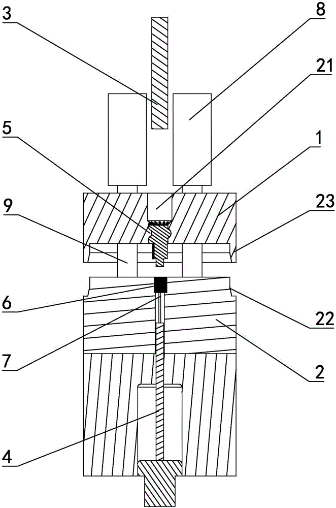 Mold and method for machining multi-section part with spiral tooth structure