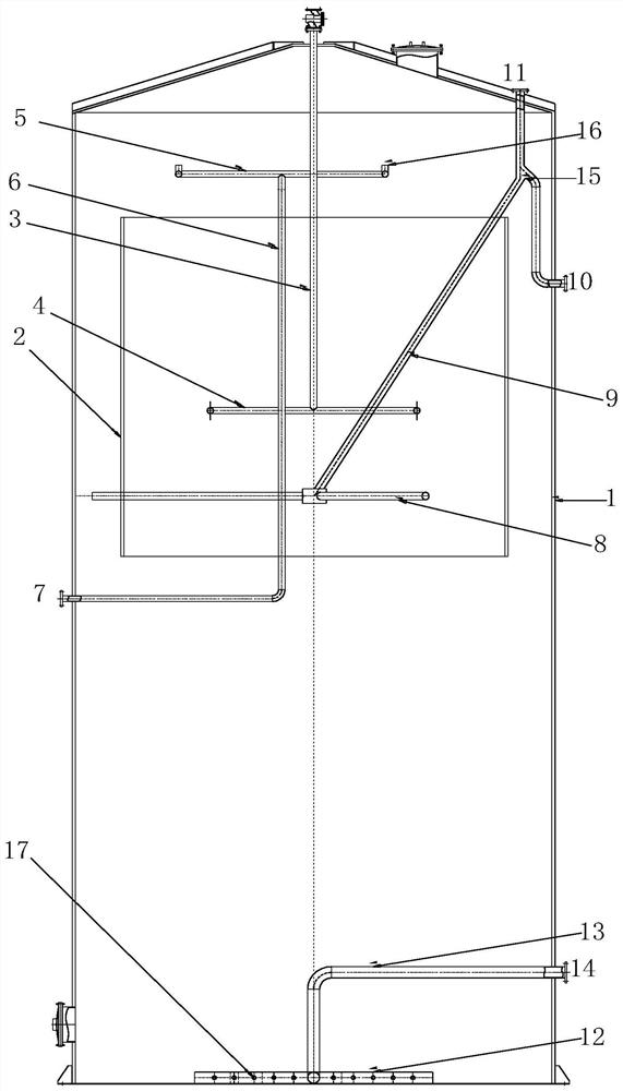 An oil sludge treatment method suitable for heavy bottom oil sludge and clear tank oil sludge