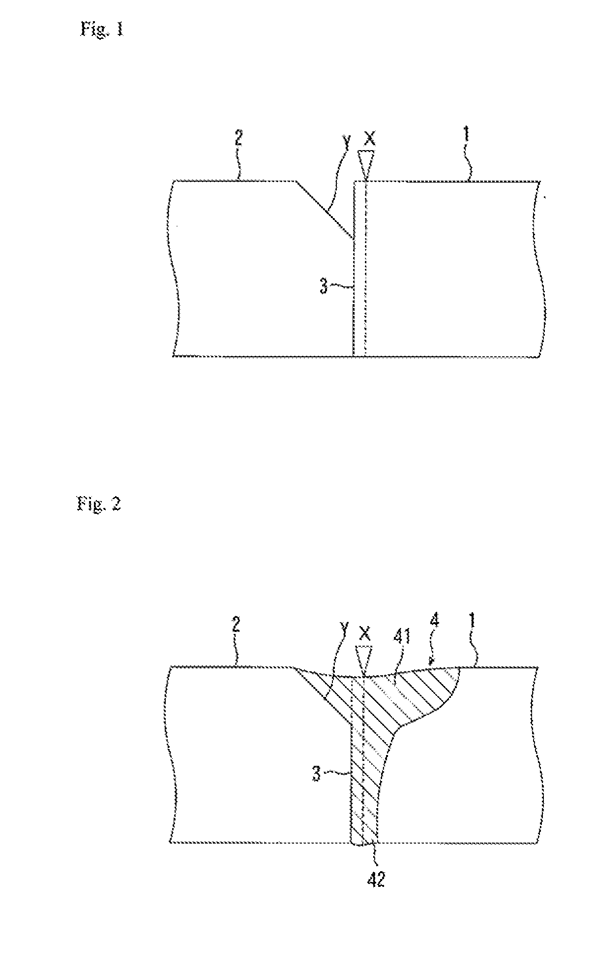 Method of welding metallic glass with crystalline metal by high-energy beam