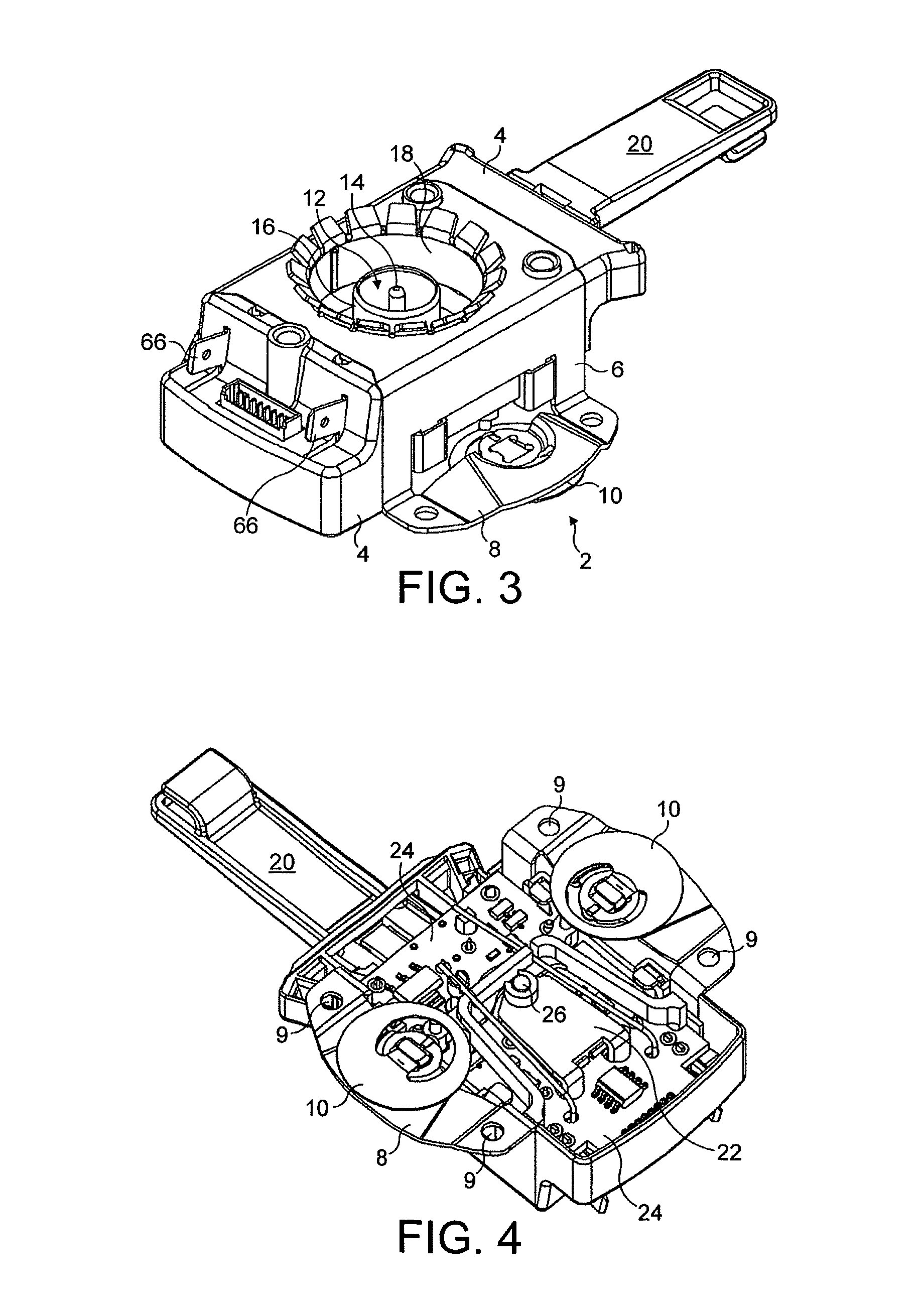 Liquid heating vessels