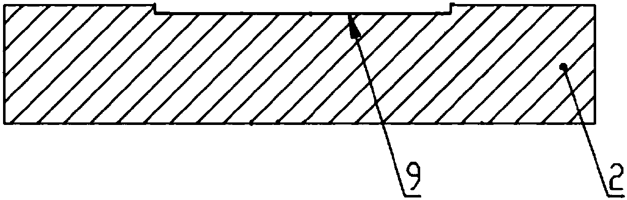 Vacuum cavity and preparation method thereof