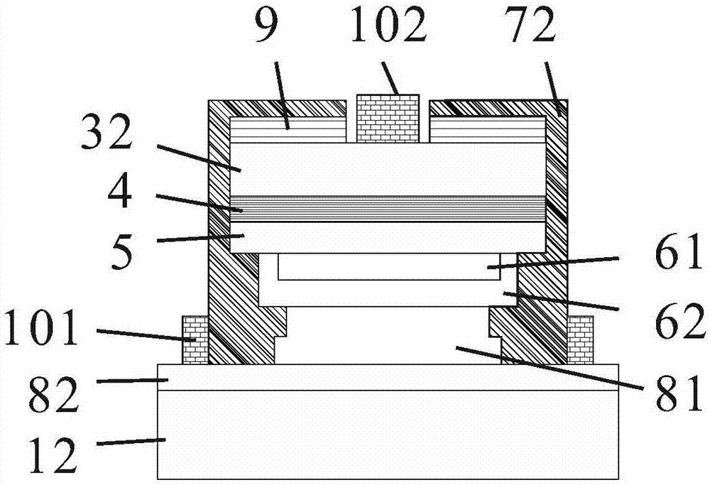 Micro-resonant cavity LED chip with substrate removed through chemical erosion and preparation method thereof