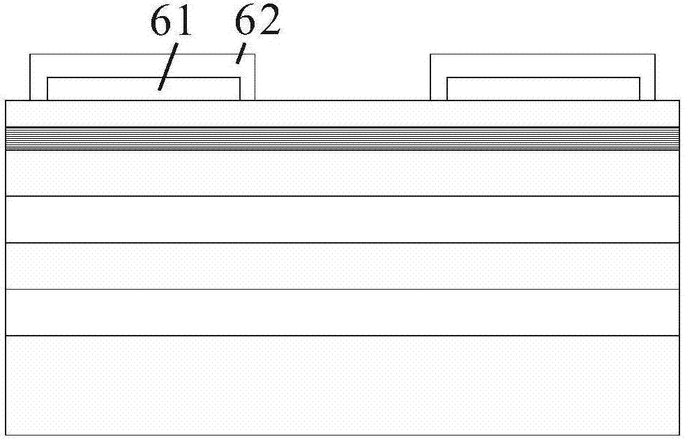 Micro-resonant cavity LED chip with substrate removed through chemical erosion and preparation method thereof