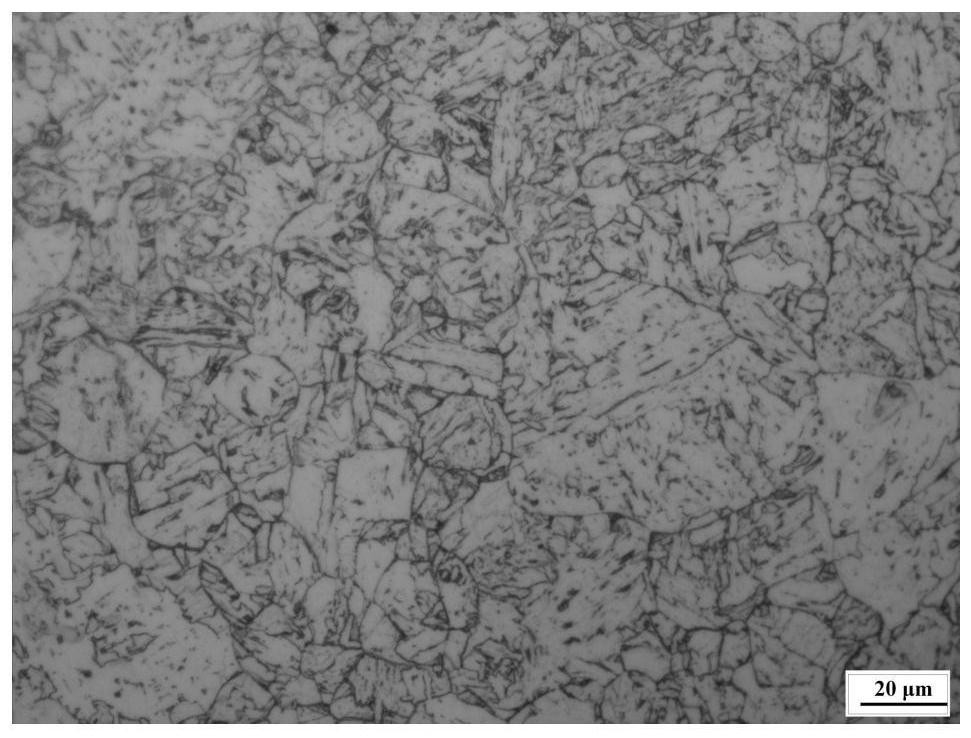 High-strength easy-to-weld steel plate for super-thick large-scale hydropower station and production method thereof