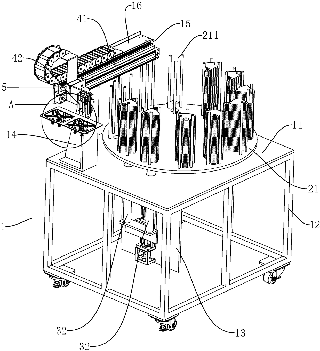 Automatic feeding device for tapping machine