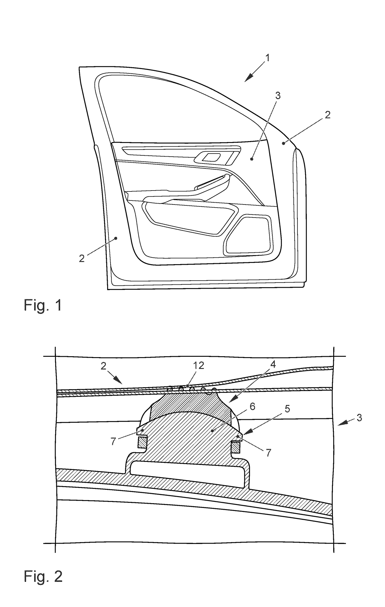 Vehicle door with door trim panel