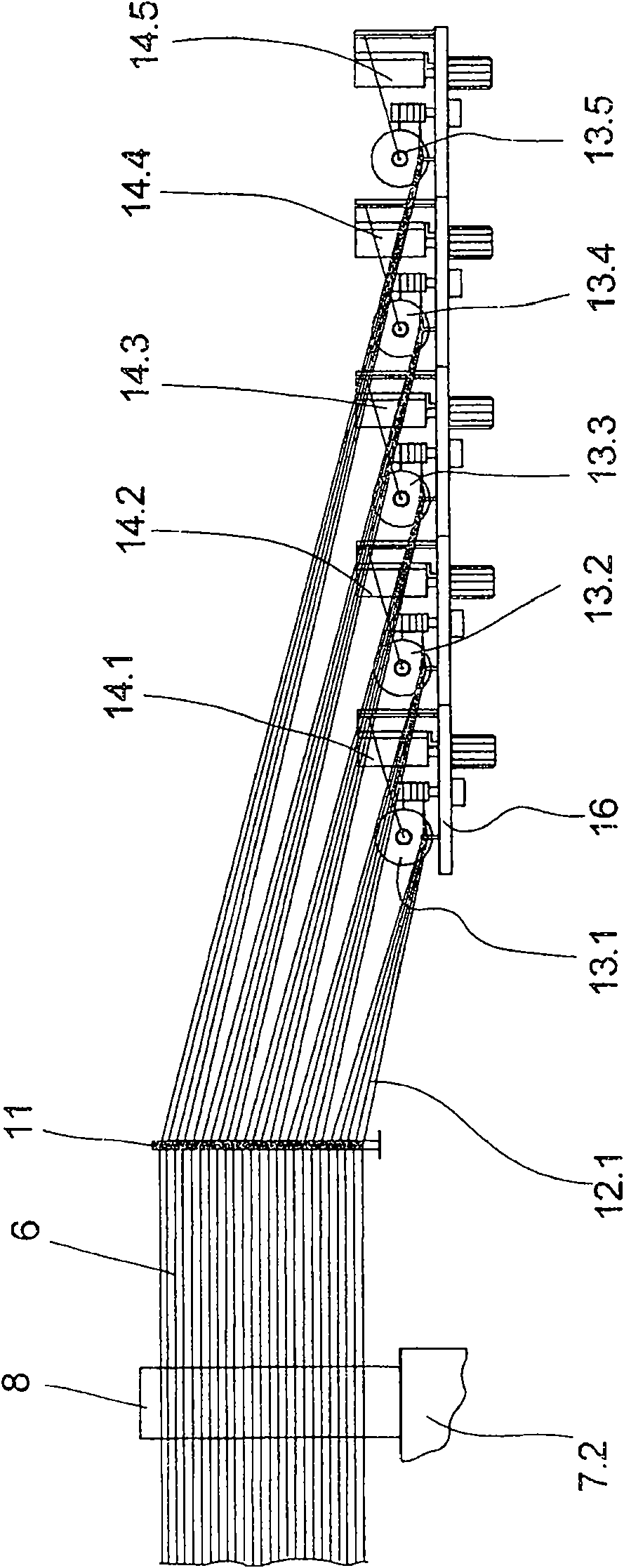 Apparatus for producing monofilaments or ribbons