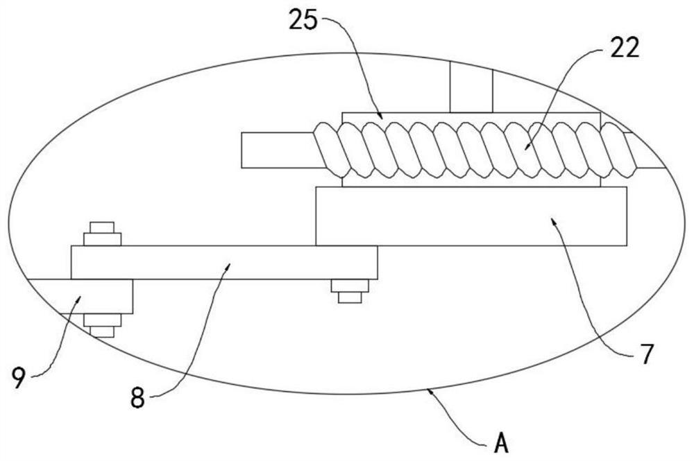 Energy-saving and efficient licker-in cleaning device for textile machinery