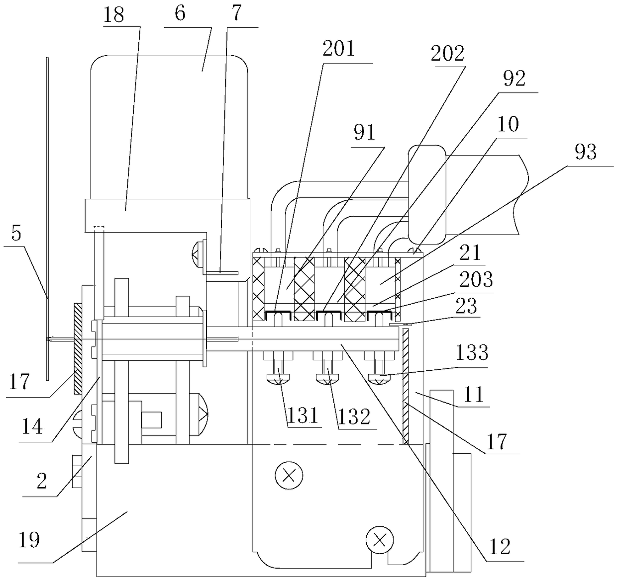 A method for improving the precision of a gas density relay and a high-precision gas density relay