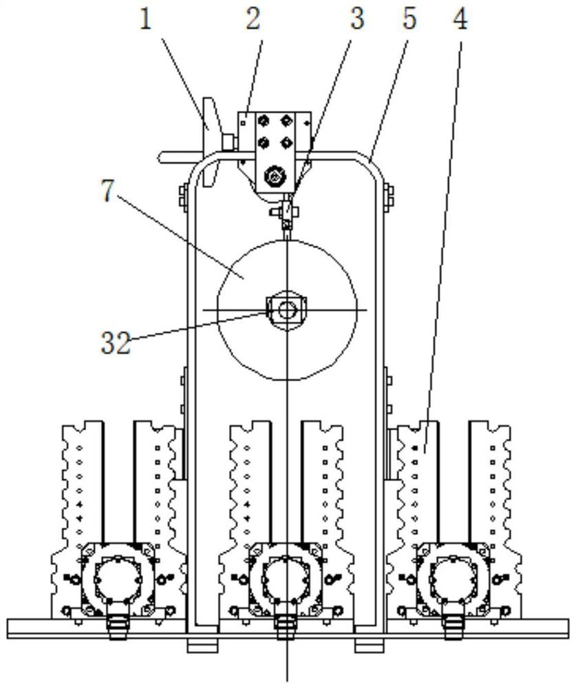 Cutter installing and lifting device for circular cutter die-cutting machine