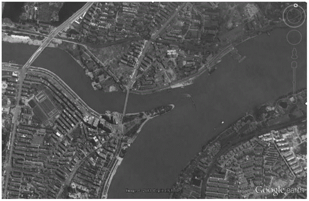 A knowledge-constrained method for correcting aero-optical effects in bridge target images