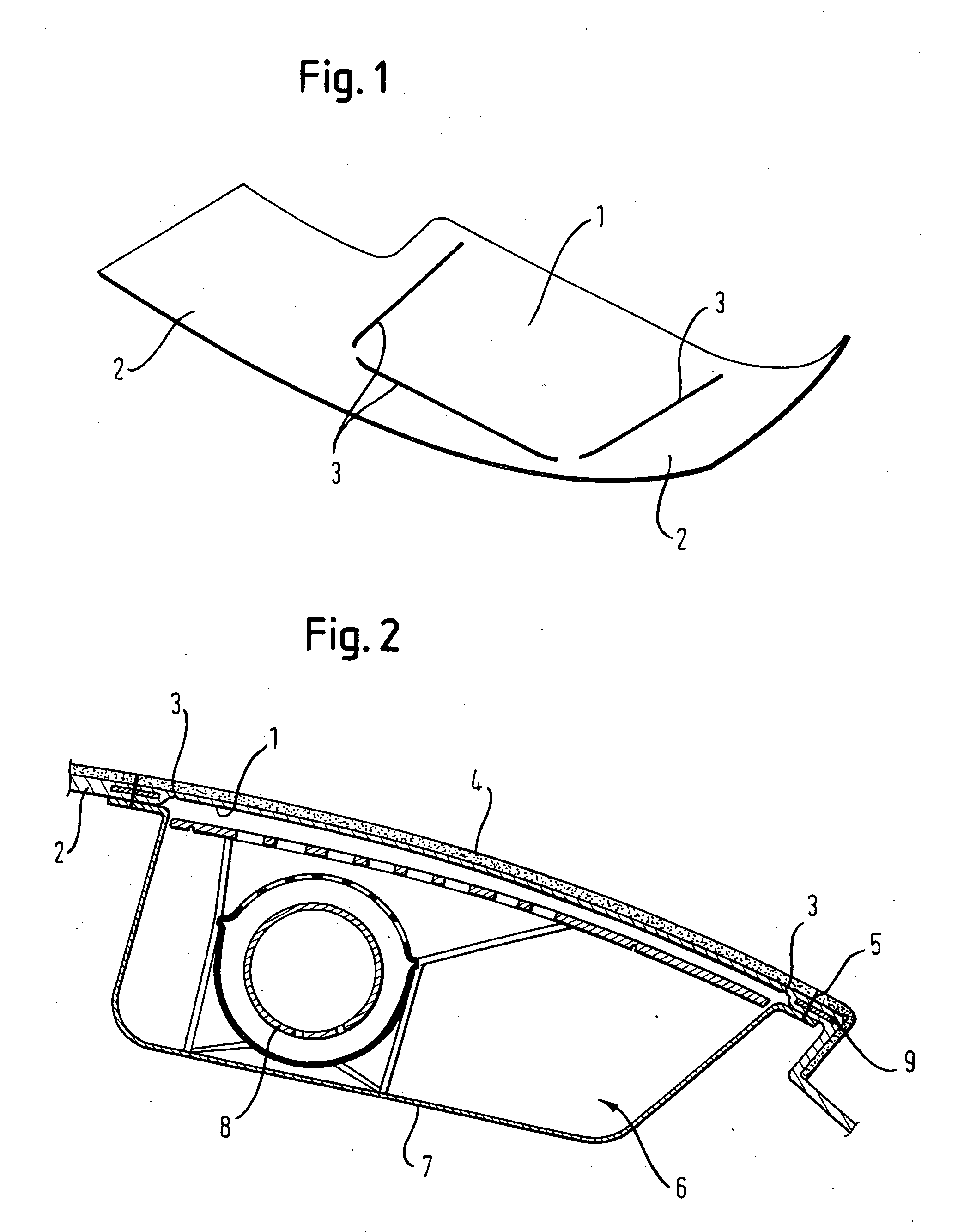 Flexible airbag flap