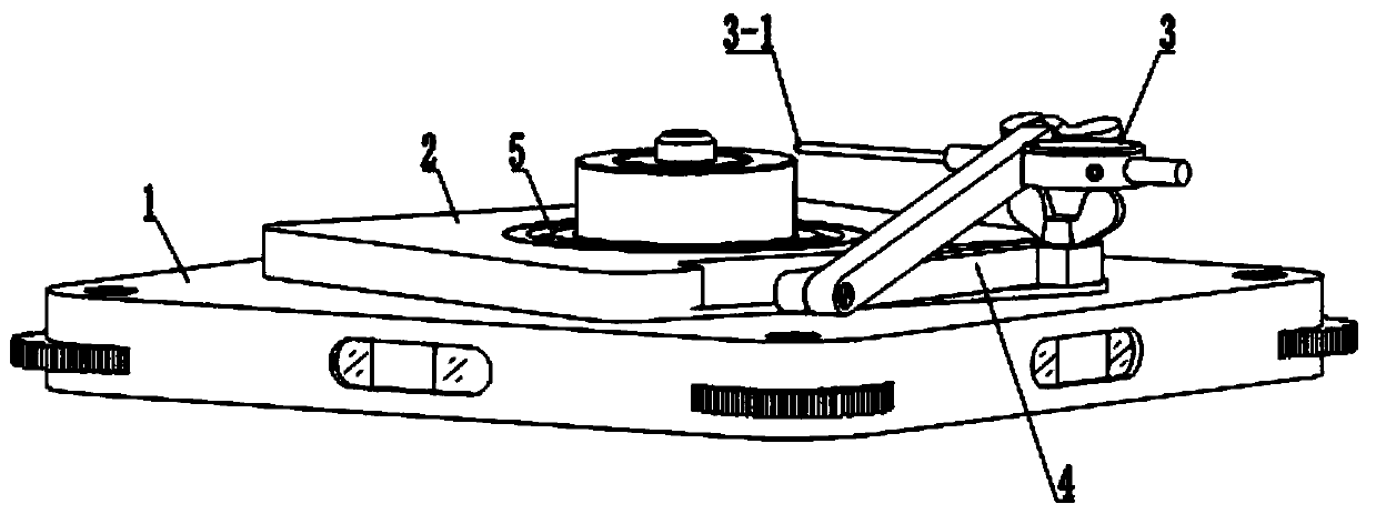 Magnetic attraction fixed table type circular runout measuring device for short shaft parts