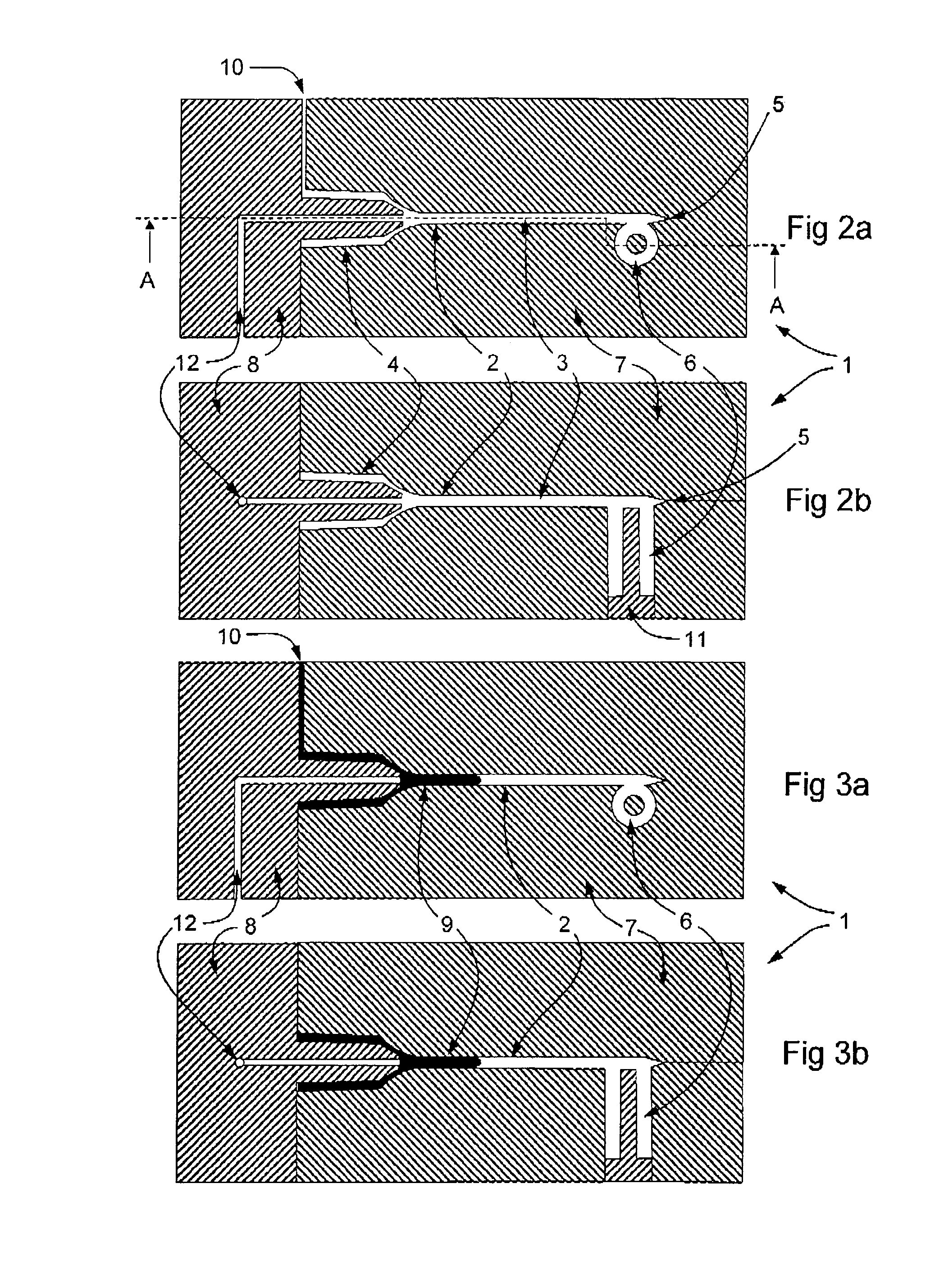Method and apparatus for moulding cannulae