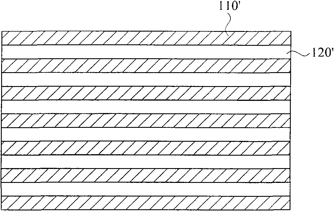 Multilayer laminated plate with spherical fillers, and circuit board thereof