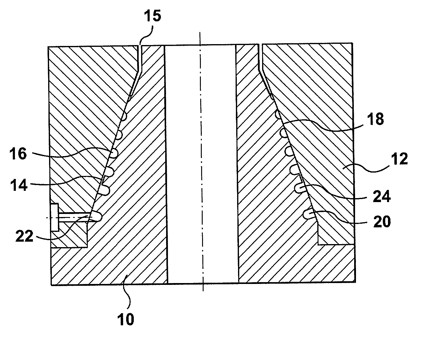 Extrusion die with supply groove transfer