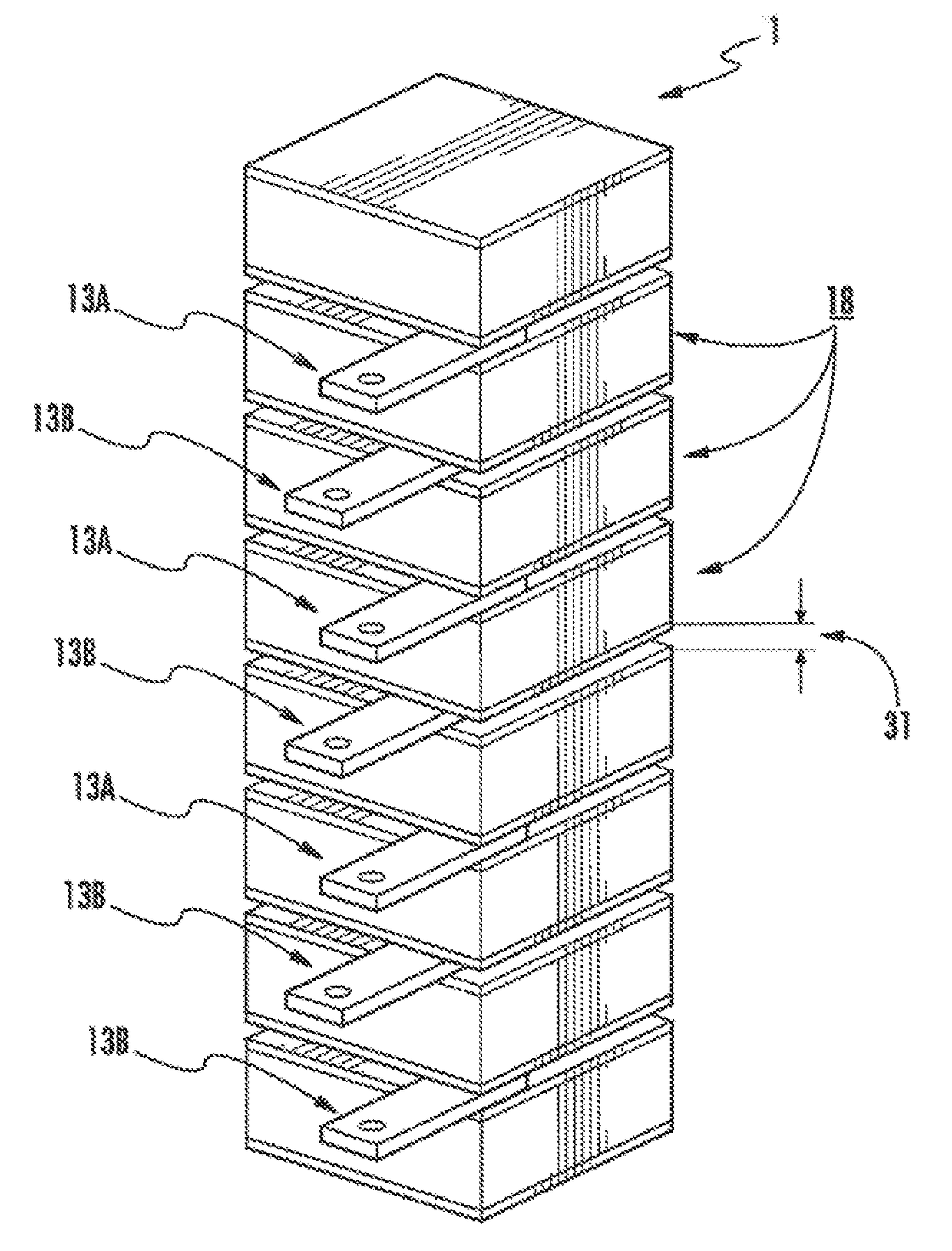 System and fabrication method of piezoelectric stack that reduces driving voltage and clamping effect