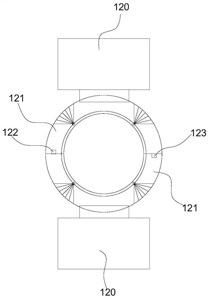 Traction conveying device for PVC-O pipe fittings