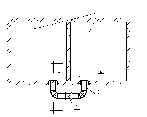 Method and structure for fixing communication pipe of water extraction pump station water absorption pond