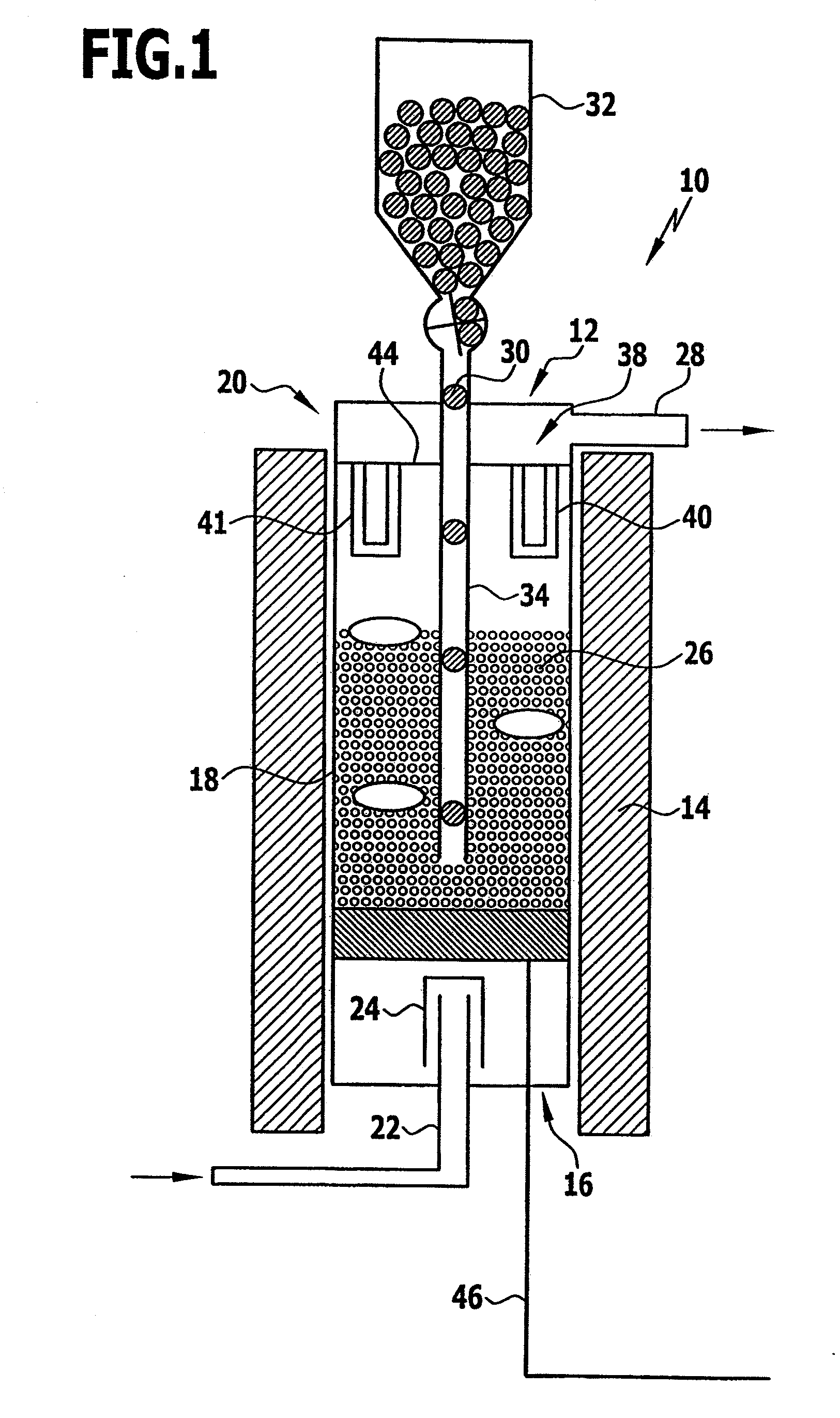 Gasification apparatus and method for generating syngas from gasifiable feedstock material