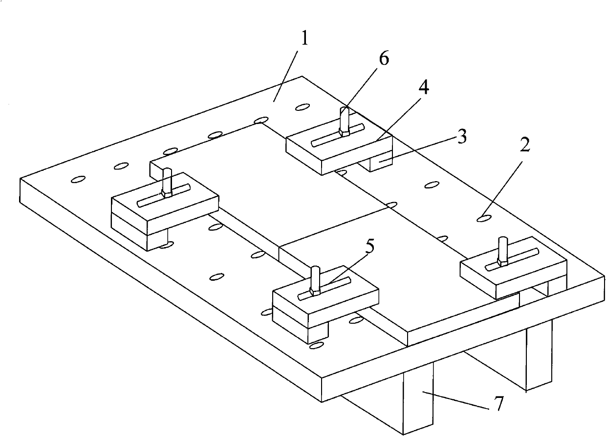 Clamp of vertical processing device