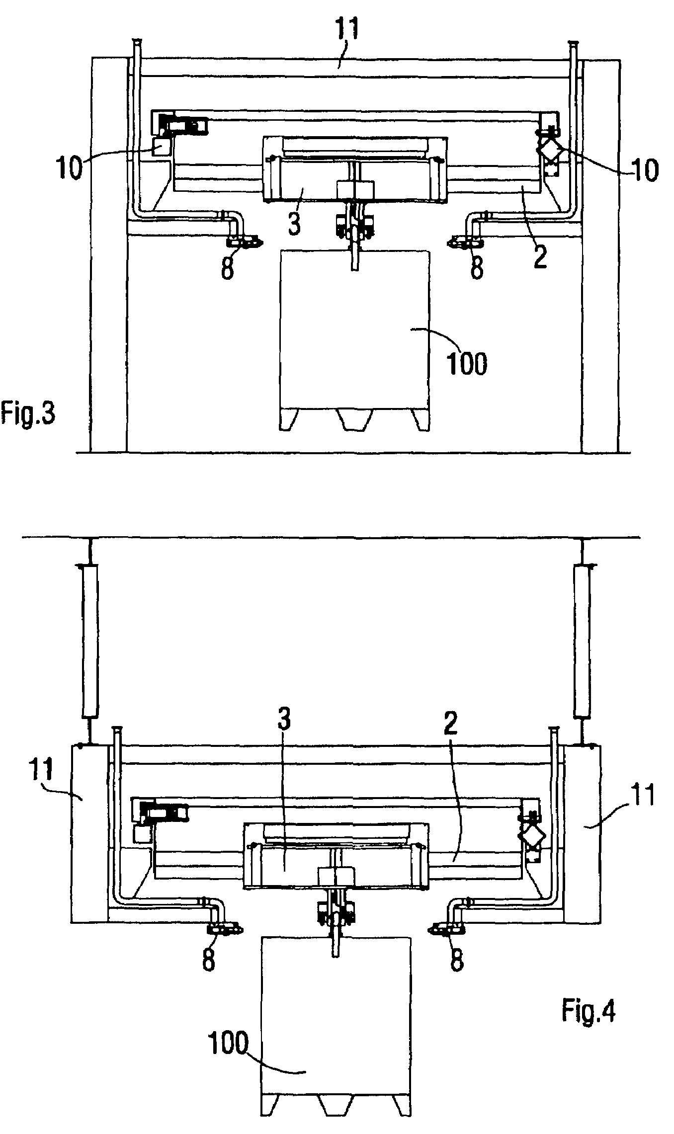 Machine for the automated production of compositions of raw materials such as liquids, powders or pastes in a mobile tank