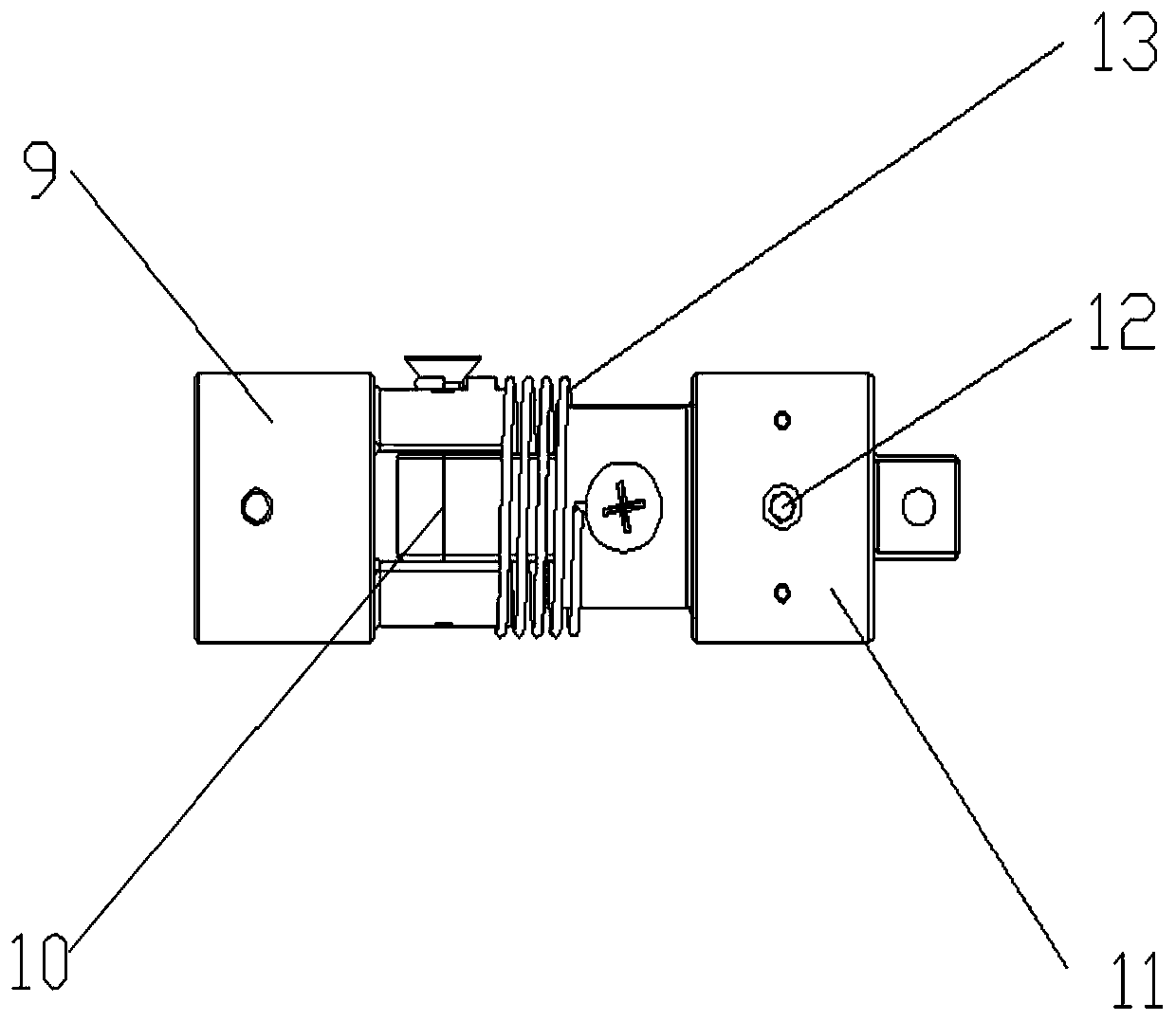 Flexible connection head used for bolt fastening operation of transformer substation electrically charged equipment, bolt fastening tool of transformer substation electrically charged equipment, and robot system