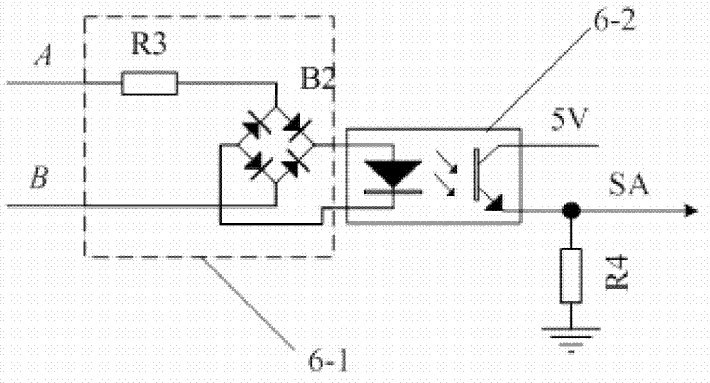 Undervoltage tripper with low power consumption and applicable to three-phase supply