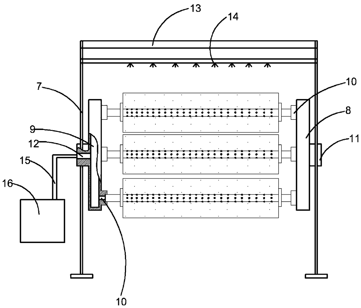 A mushroom bag for mushroom sticks and a mushroom-producing device comprising the mushroom bag