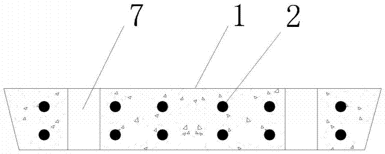 Combined steel box girder for high-speed railways and construction method thereof