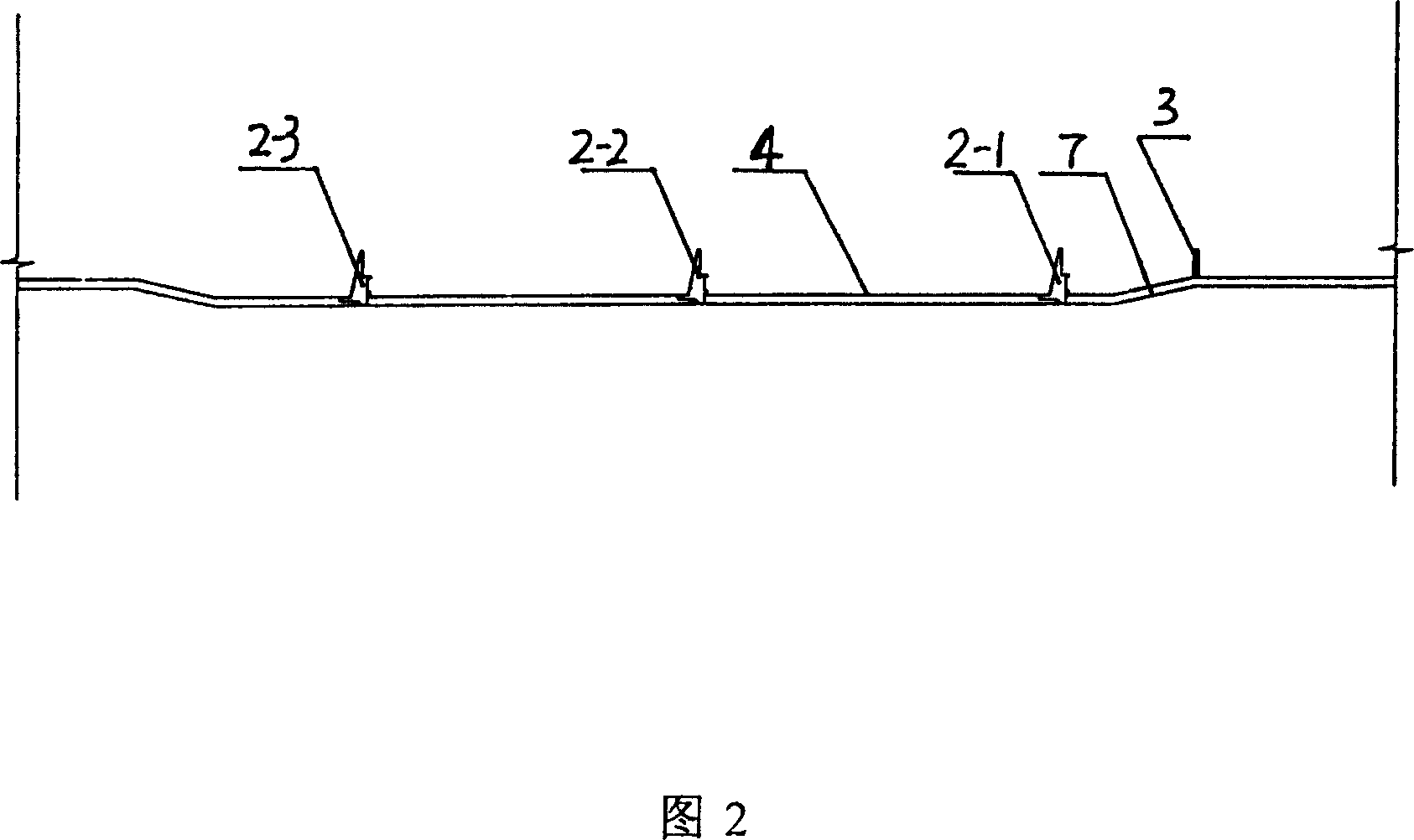 Water-snail eradication method and tank for culvert and sluice and channel water delivery engineering