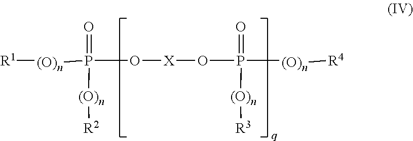 Polycarbonate molding compositions with improved melt flow and chemical resistance