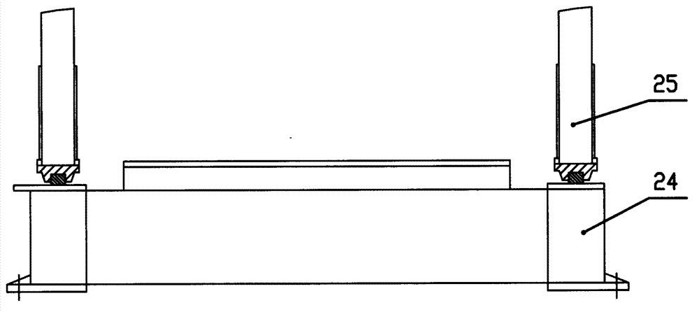 Numerical-control band saw machine for sawing American cork wood