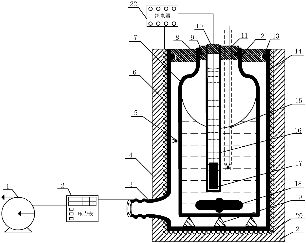 Device for testing specific heat capacity of solution through heating by using approach method and testing method