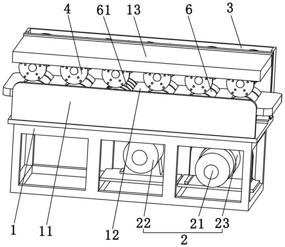 Chained bark removing machine