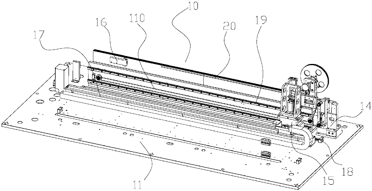 Coil spring tape spreading device for sun visor