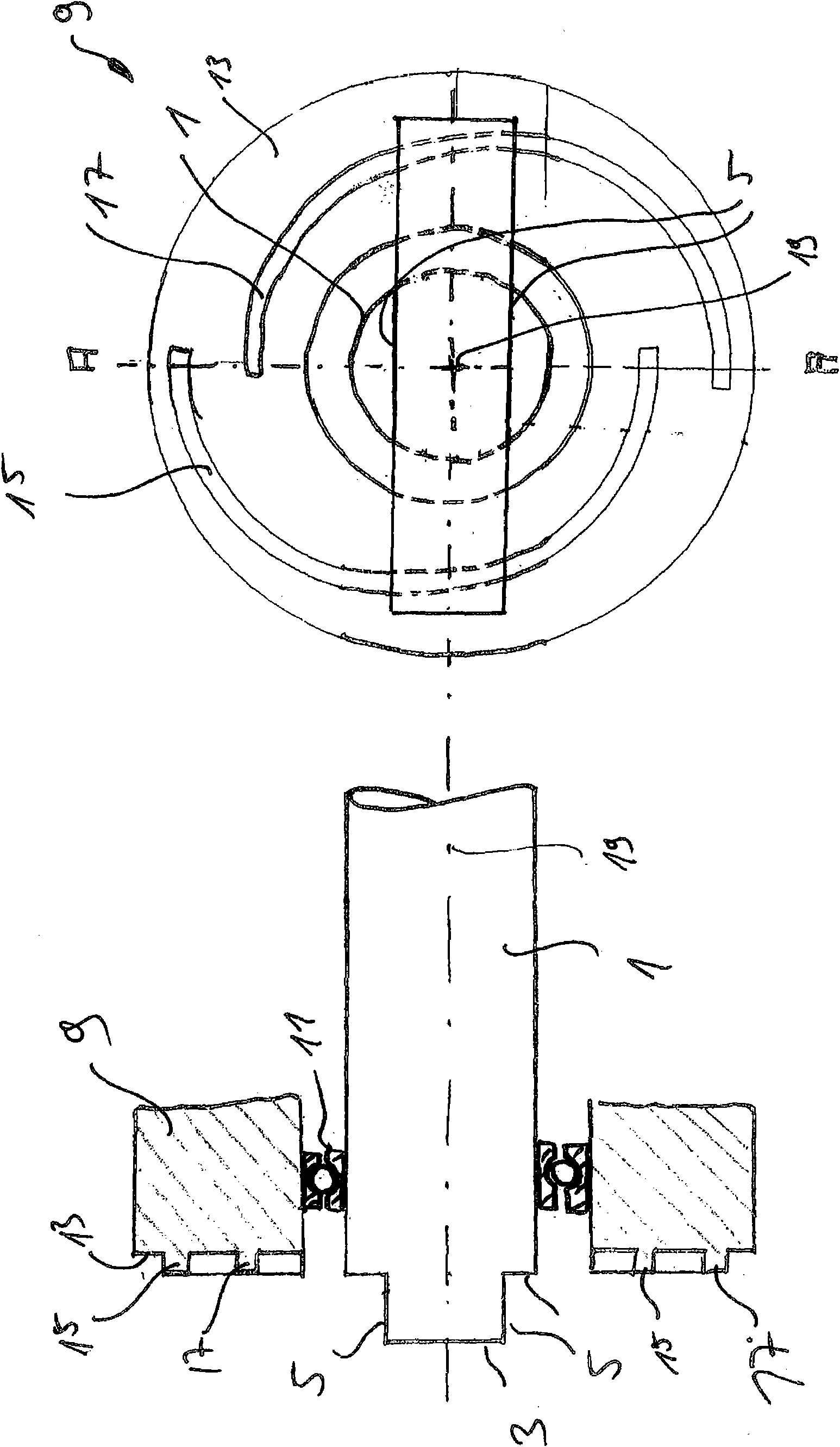 Adjustable eccentric transmission device for machine tool, in particular for superfinishing or honing