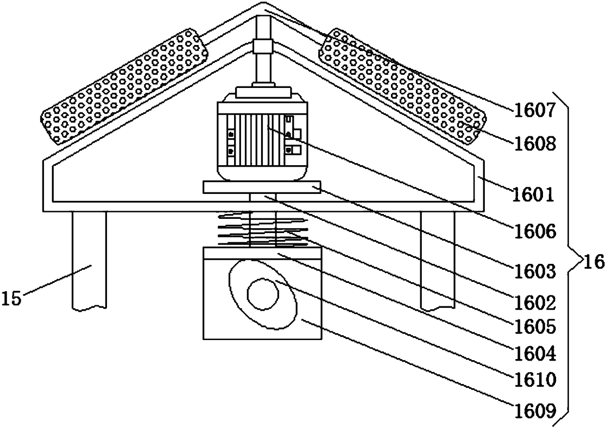 Waste and old plastic pulverizing and grinding device