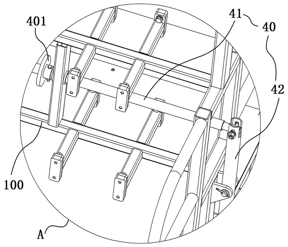 A shoulder pressing locking mechanism for amusement equipment