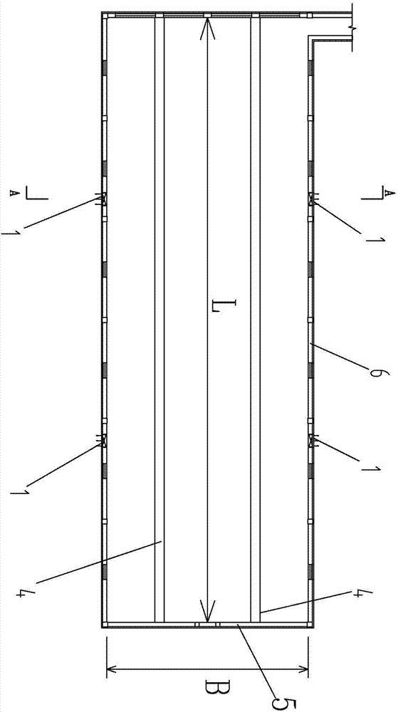 Winter fresh air system applicable to large-scale hog house in severe cold and cold regions