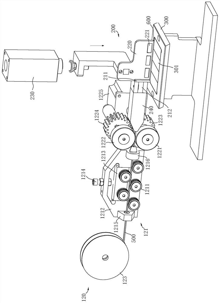 Nose bridge strip mounting device and method and mask manufacturing device