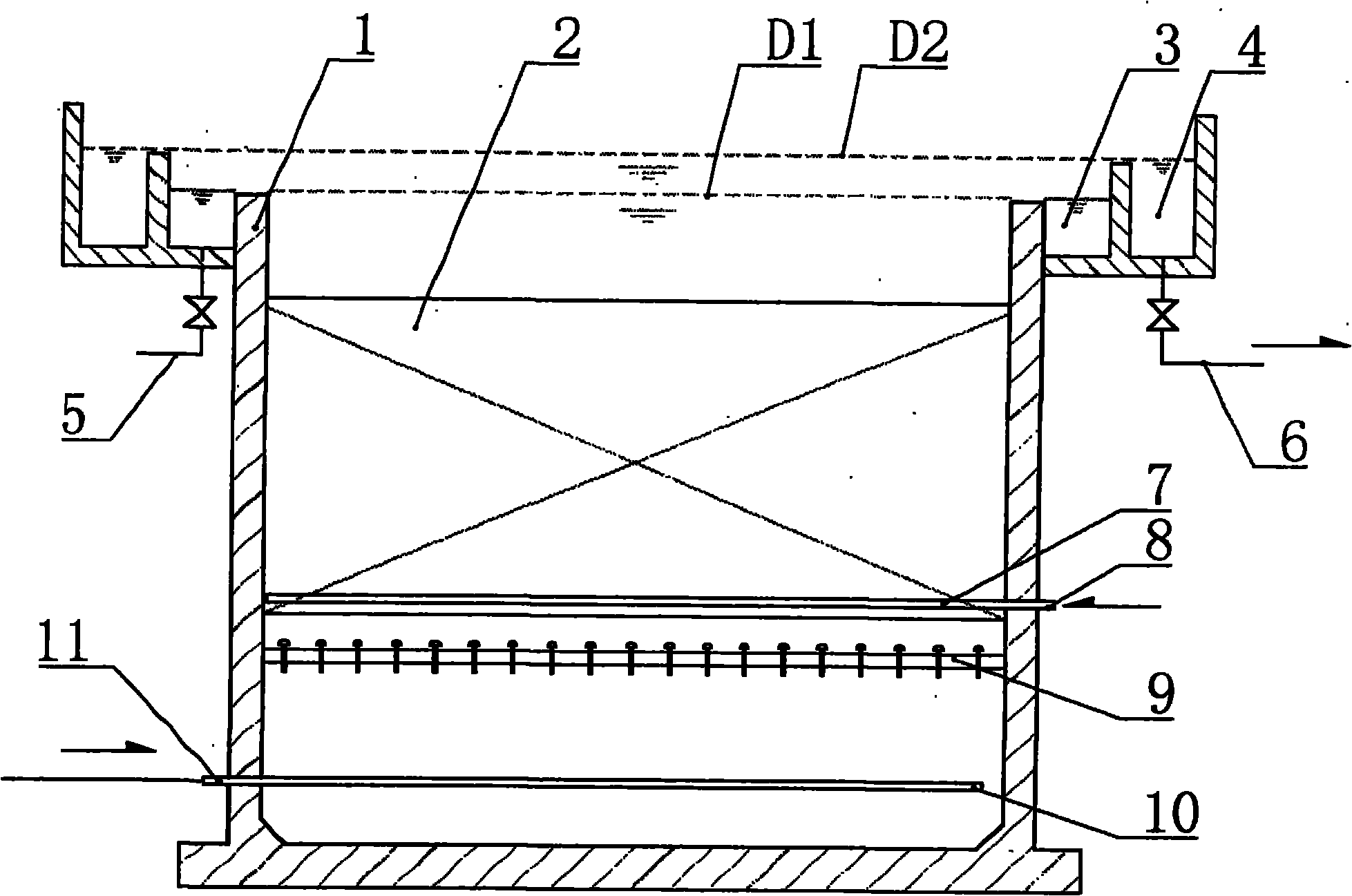 Lower water-inlet, lower aeration and upper water-outlet biological active carbon filter tank