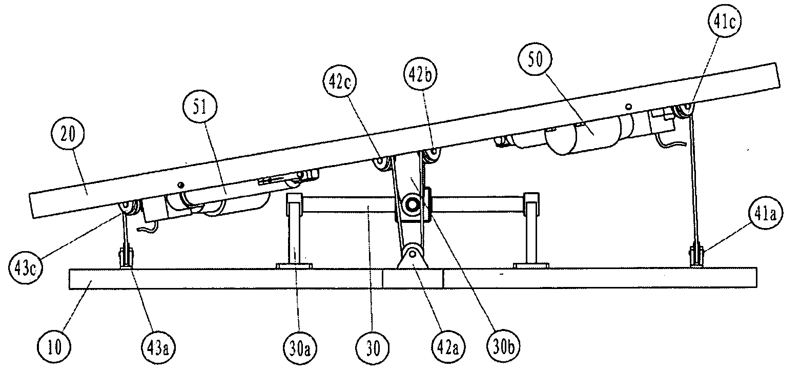 Golf platform with adjustable inclination