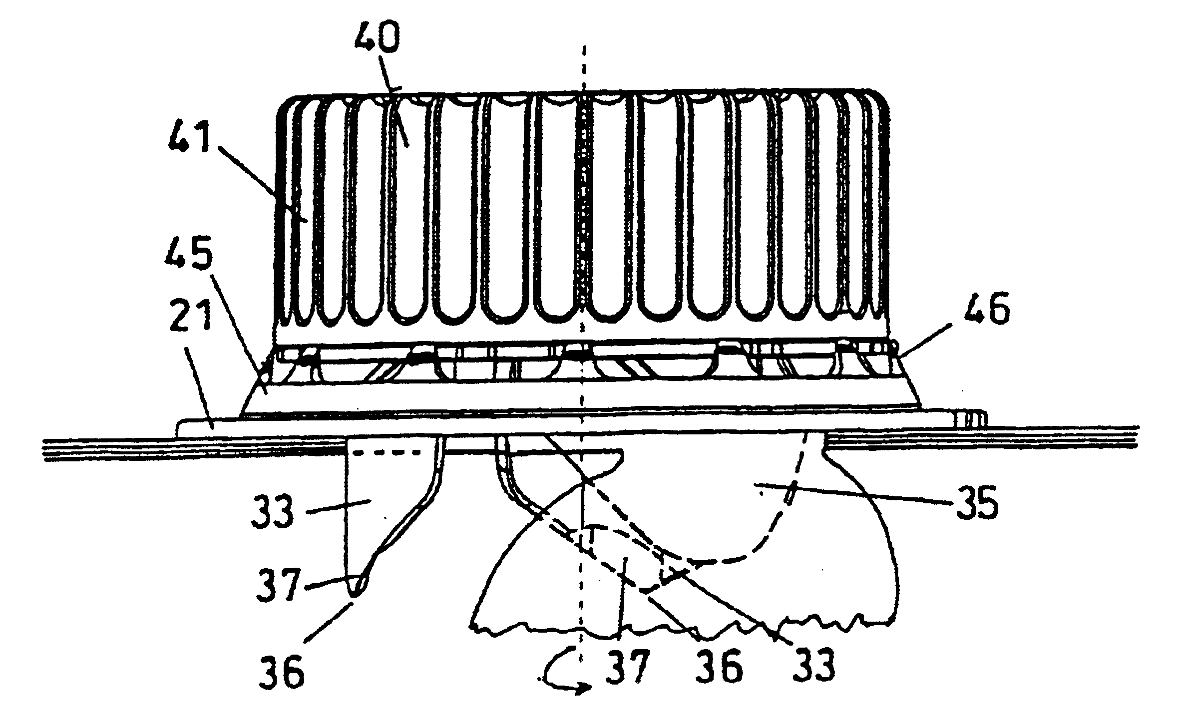 Closing device with a piercing element