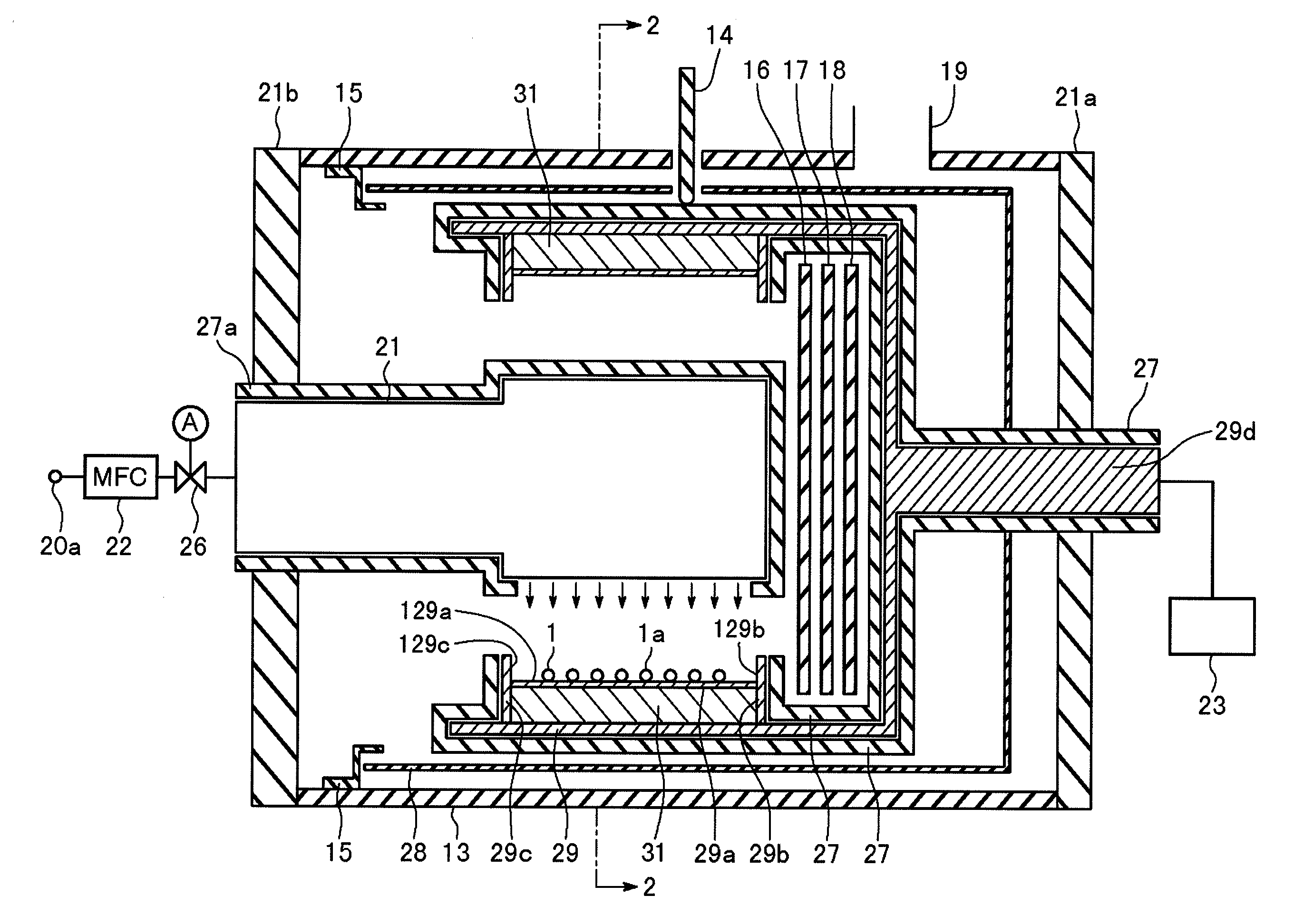 Plasma CVD apparatus, plasma CVD method, and agitating device