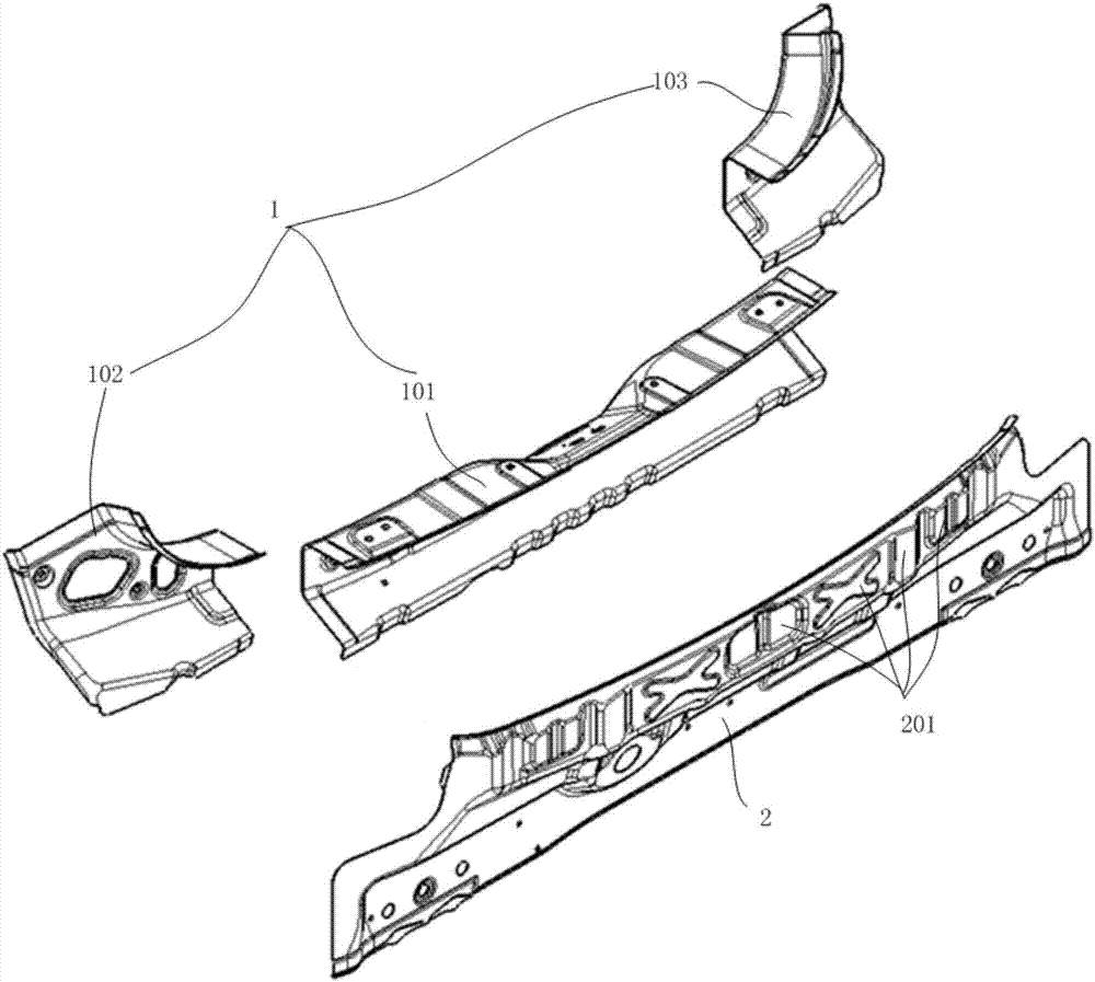 Automobile rear wall assembly