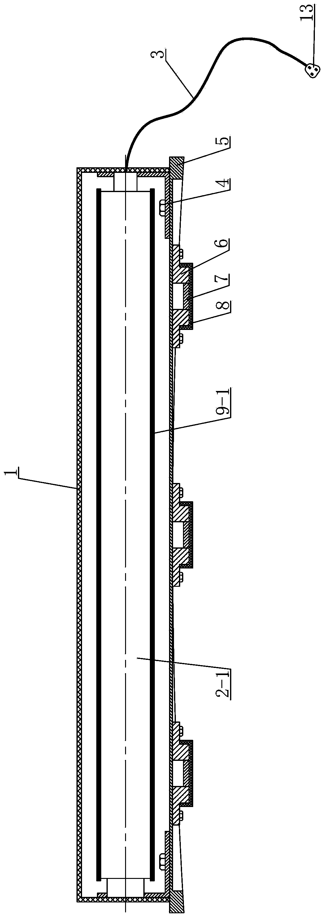 Automotive sunshade roof with crease-resistant folded fabrics and method for manufacturing same